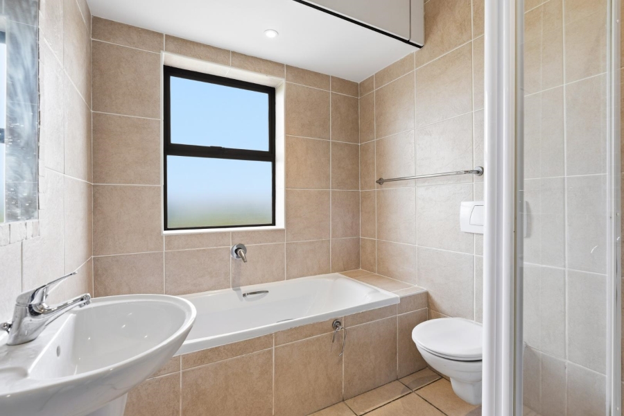 To Let 2 Bedroom Property for Rent in Big Bay Western Cape